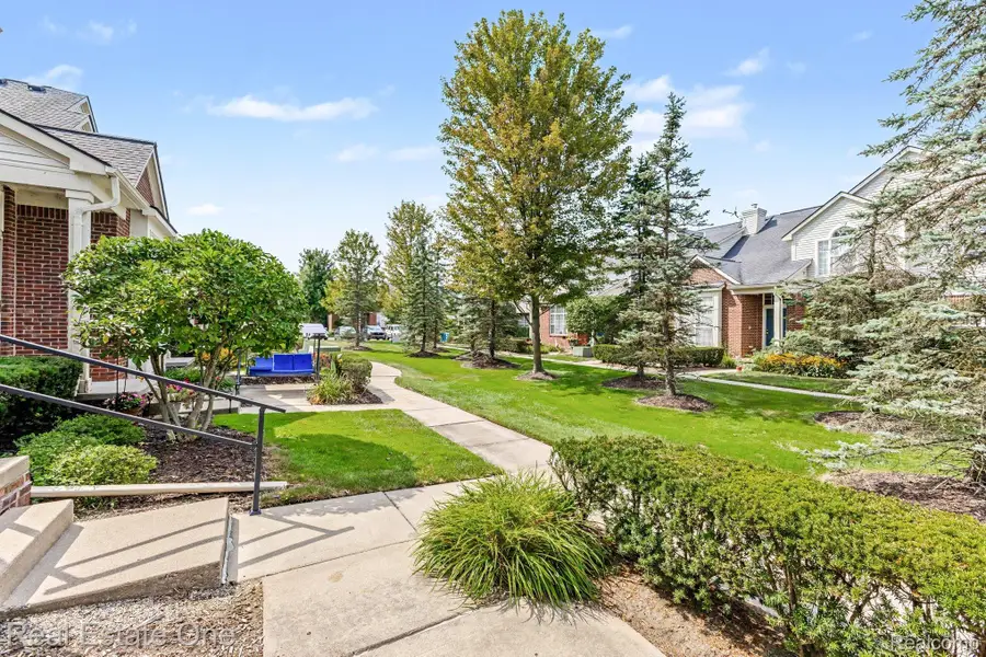 33102 Emma Circle #187, Commerce, MI 48390 - #2