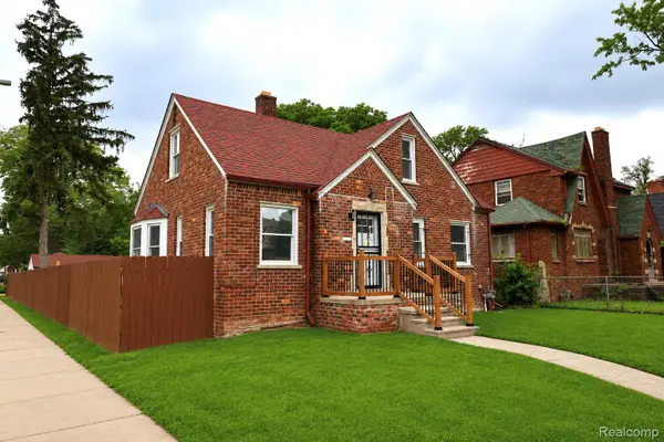 15405 Winthrop Street, Detroit, MI 48227
