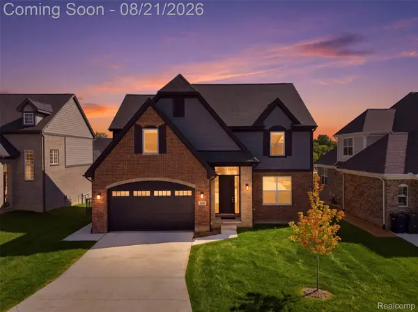 4160 Spring Meadow Drive, SterlingHeights, MI 48314
