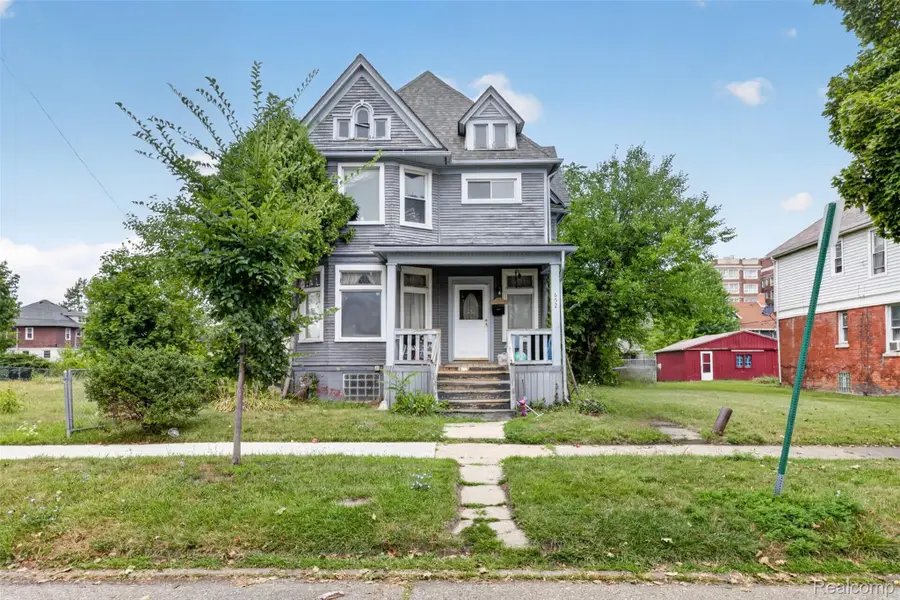 652 W Philadelphia Street, Detroit, MI 48202 - #3