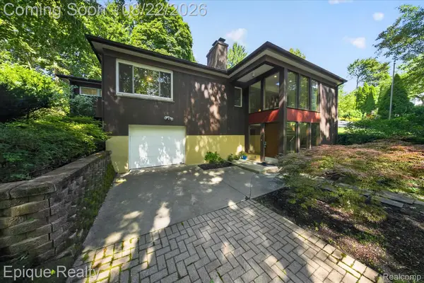 2200 Navarre Circle, AnnArbor, MI 48104
