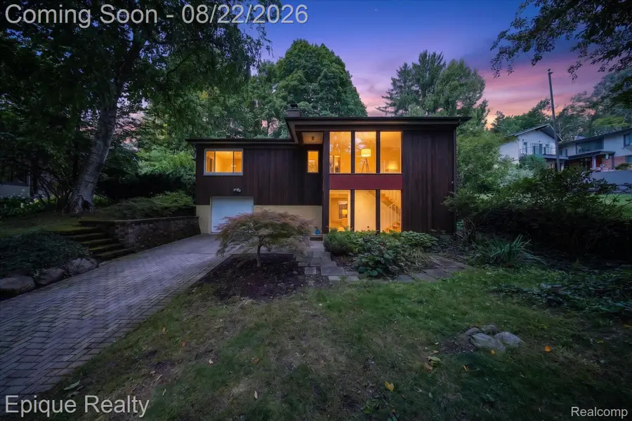 2200 Navarre Circle, Ann Arbor, MI 48104 - #2