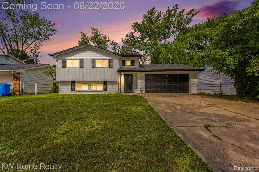 720 Jamestown Road, Auburn Hills, MI 48326 - #2