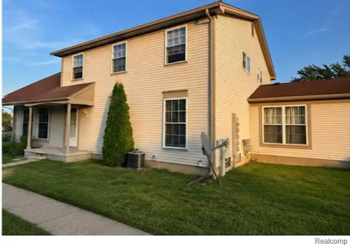 35304 Tall Oaks Drive, Sterling Heights, MI 48312 - #1