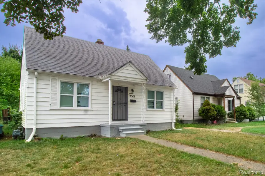 12324 Lansdowne Street, Detroit, MI 48224 - #2