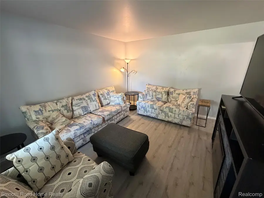 7156 Mortenview Drive, Taylor, MI 48180 - #2