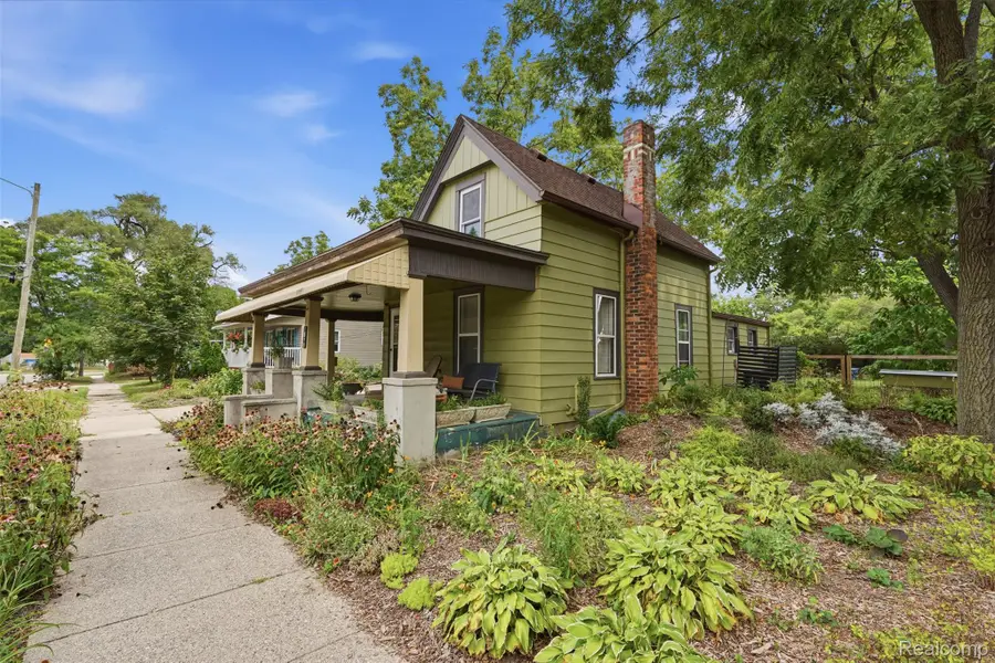 329 1st Avenue, Ypsilanti, MI 48197 - #3