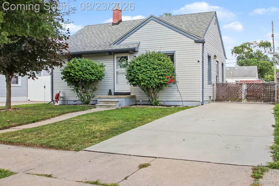 13825 Pearl Street, Southgate, MI 48195 - #2