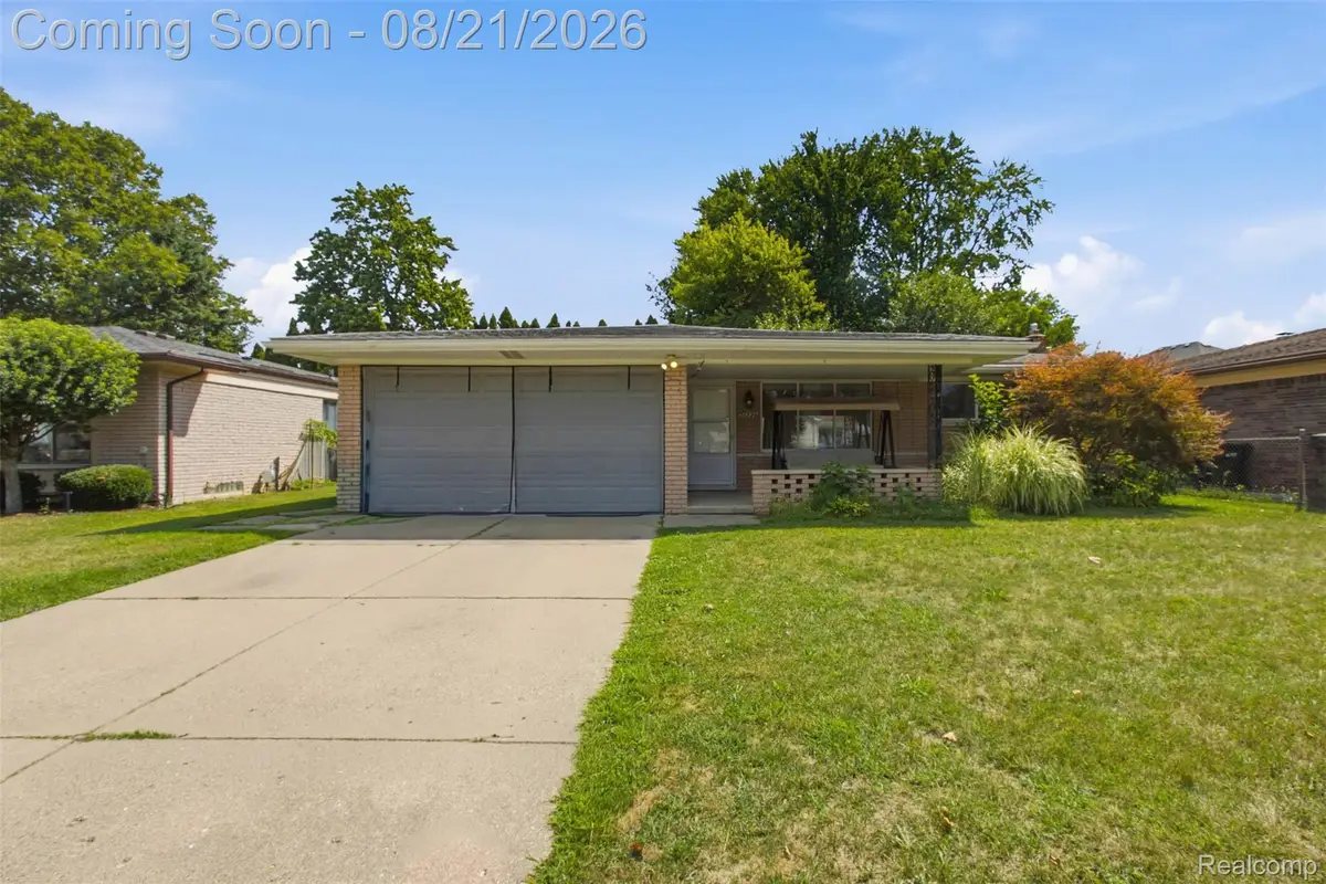 37596 Adrian Drive, Sterling Heights, MI 48310 - #1