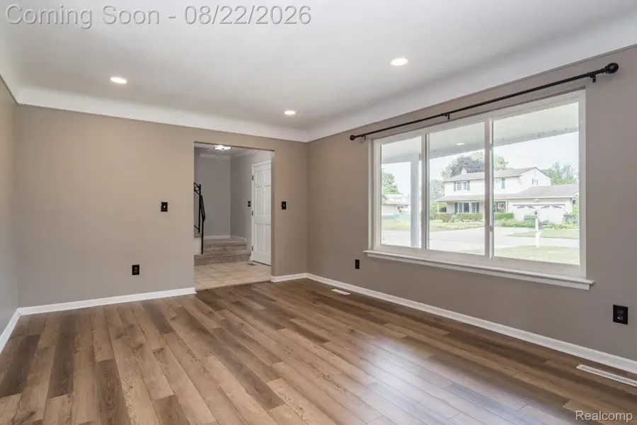 38127 Rockhill Street, Clinton Township, MI 48036 - #3