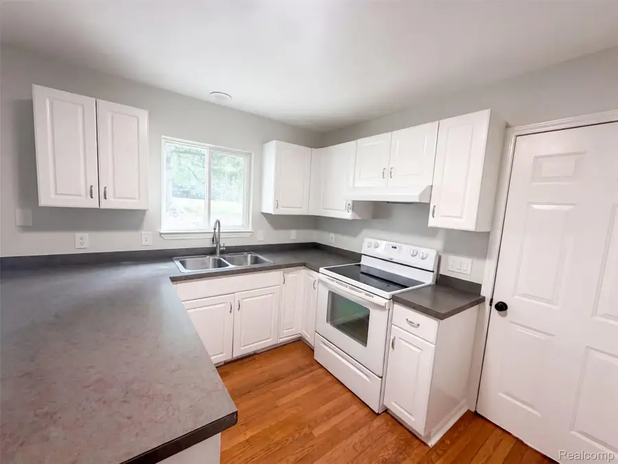880 Mill Street, Ortonville, MI 48462 - #2