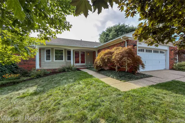 2096 Winchester Road, RochesterHills, MI 48307