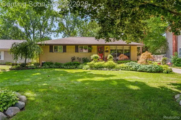 15861 Foch Street, Livonia, MI 48154