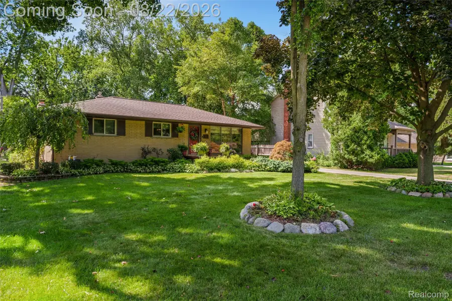 15861 Foch Street, Livonia, MI 48154 - #2