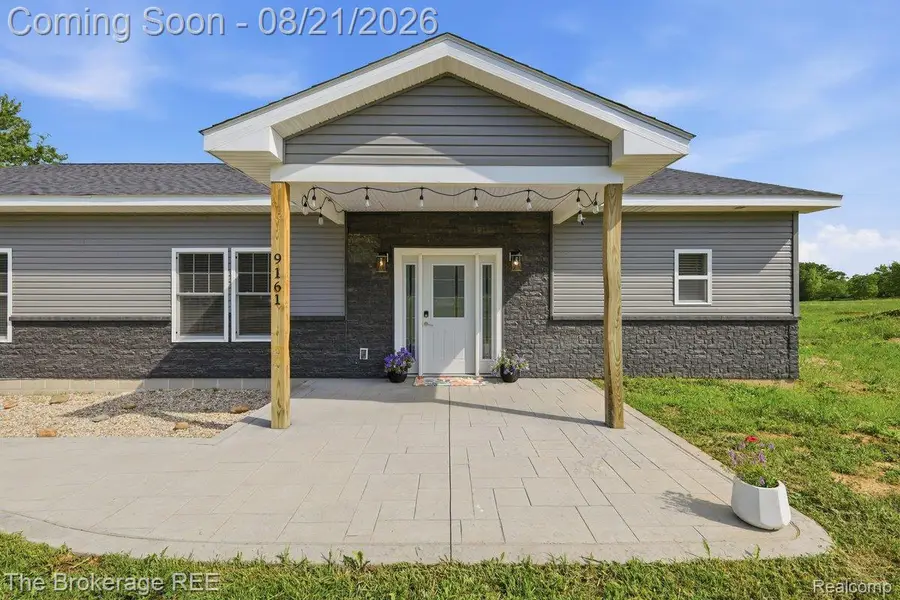 9161 E Coldwater Road, Davison, MI 48423 - #3