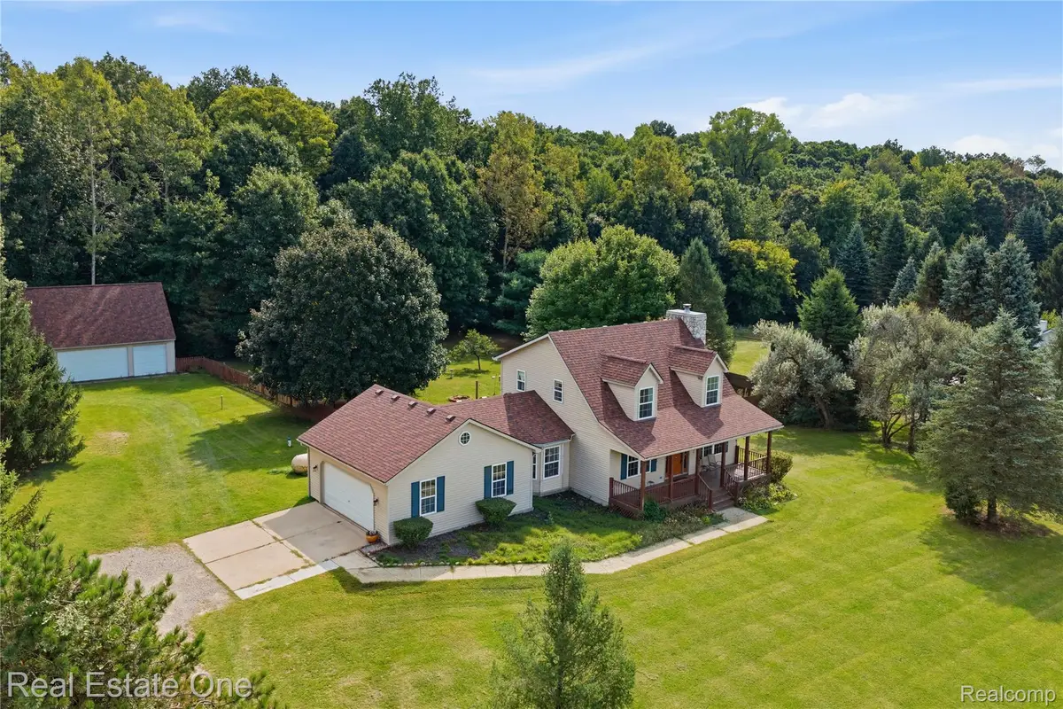 242 Darvale Drive, Howell, MI 48843 - #1