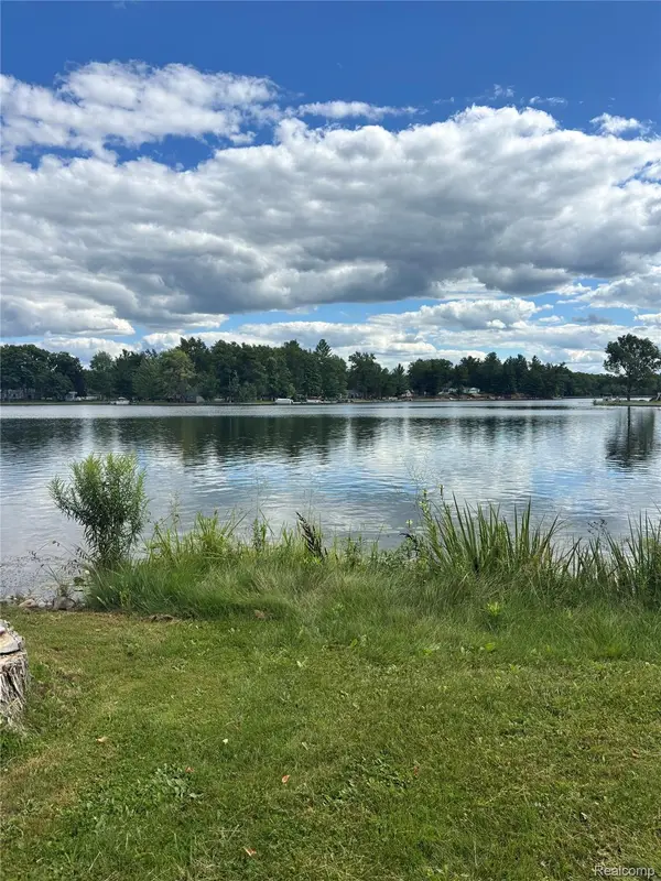Lot 95 W Huckleberry, Farwell, MI 48622
