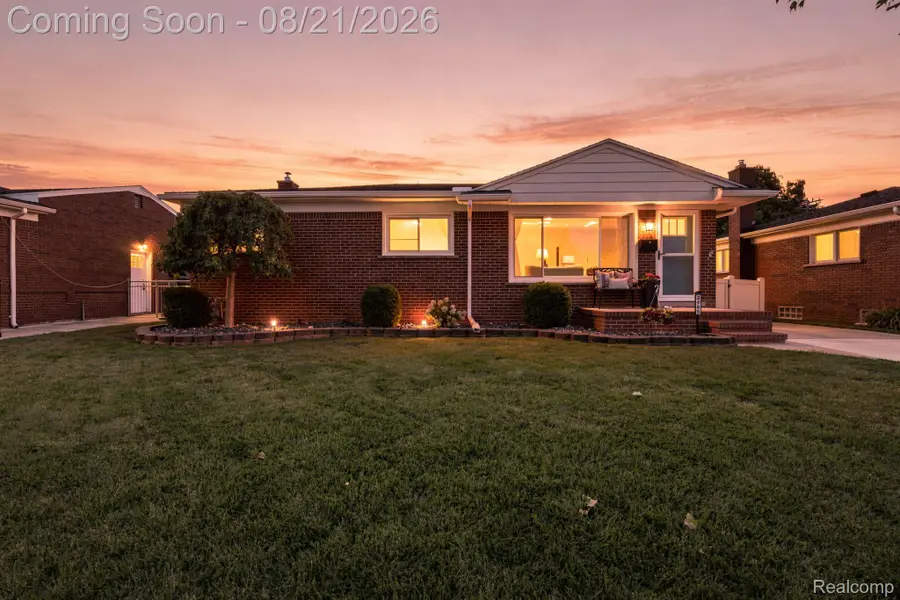 2465 Marian Drive, Trenton, MI 48183 - #2