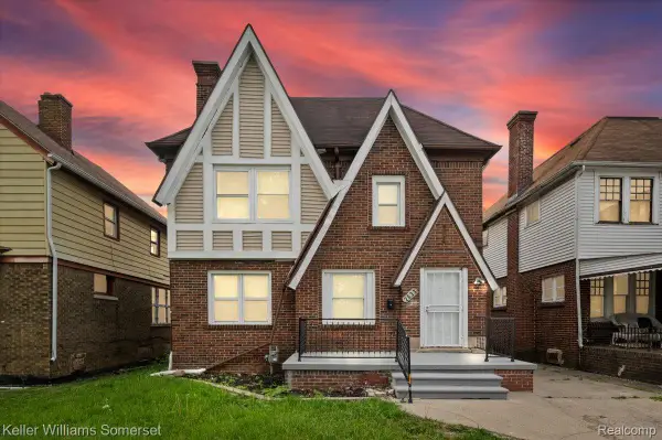 2633 Burlingame Street, Detroit, MI 48206