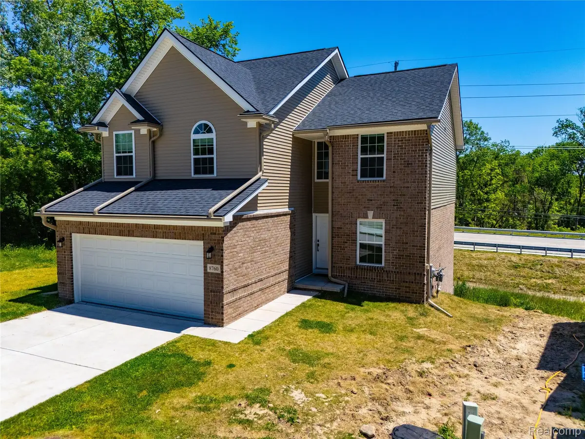 8760 Oak Ridge Trail, Westland, MI 48185 - #1