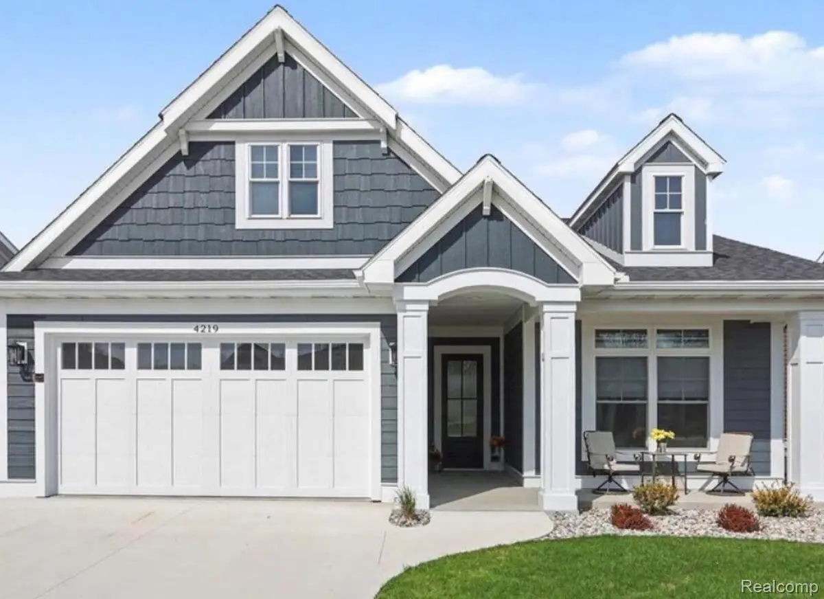 4219 Village Green, Freeland, MI 48623 - #1