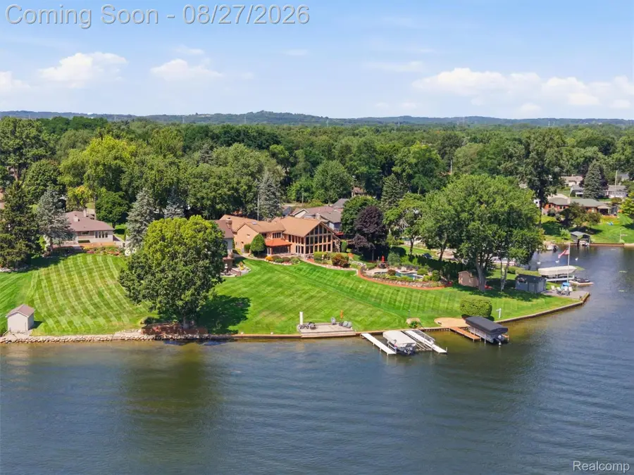 3549 Mann Road, Clarkston, MI 48346 - #2