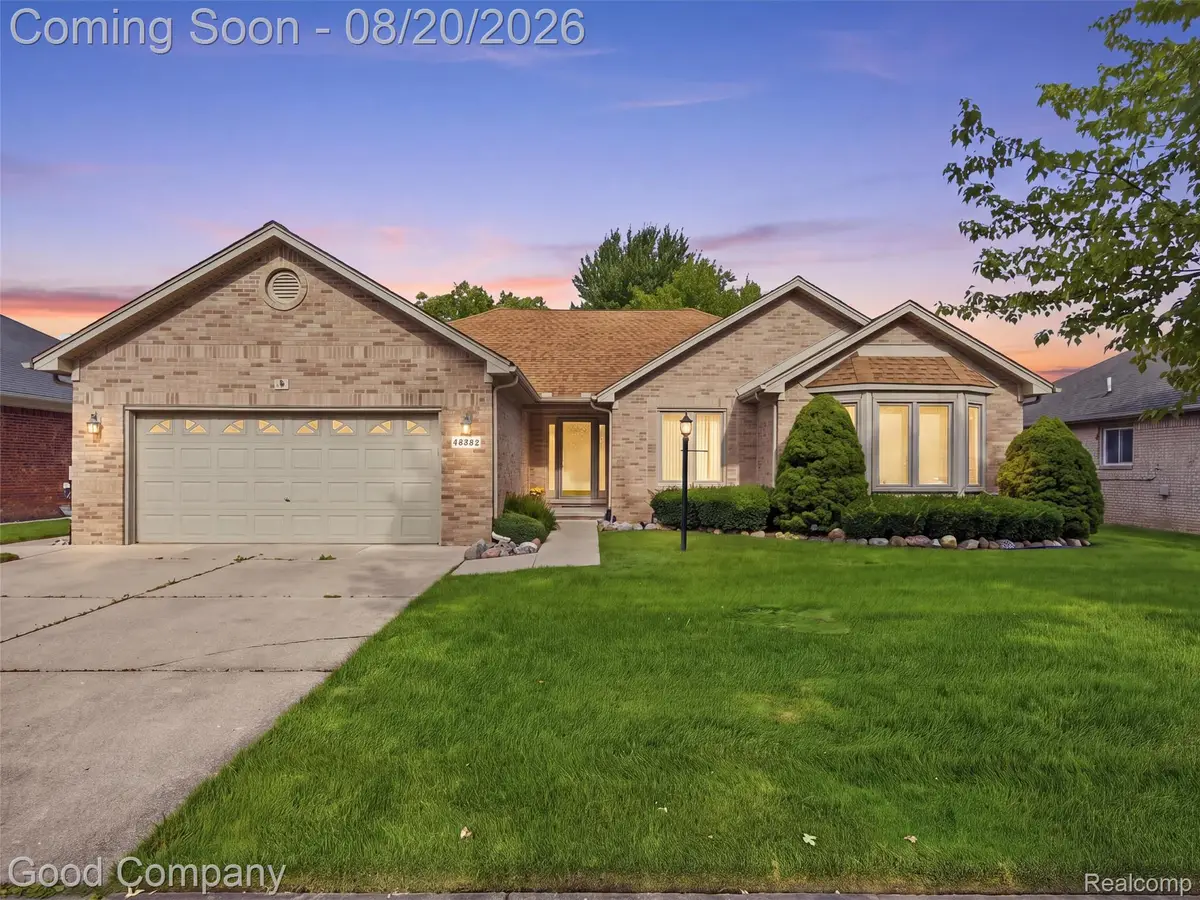 48582 Penrose Lane, Macomb, MI 48044 - #1