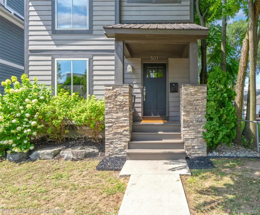 501 N Center Street, Royal Oak, MI 48067 - #3