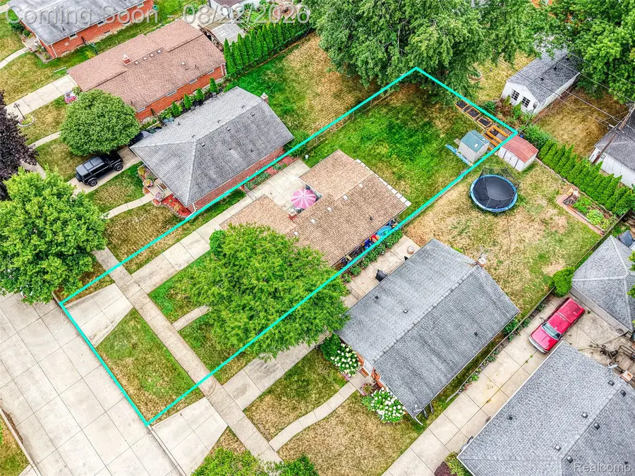 18549 Milburn Street, Livonia, MI 48152 - #2