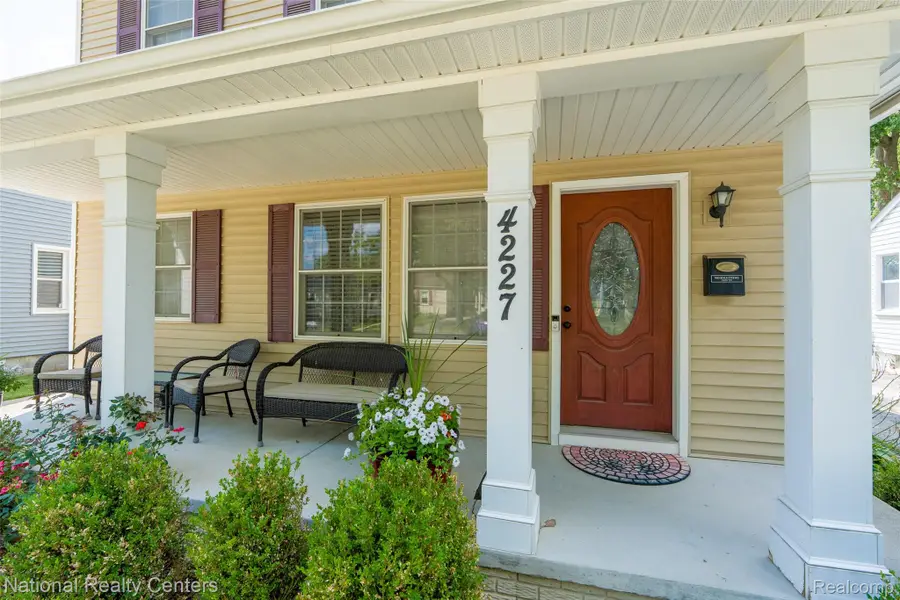 4227 Buckingham Avenue, Berkley, MI 48072 - #2