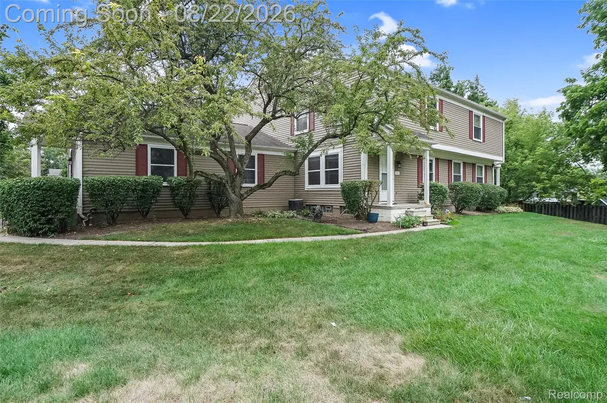 385 Neptune Drive, Walled Lake, MI 48390 - #1