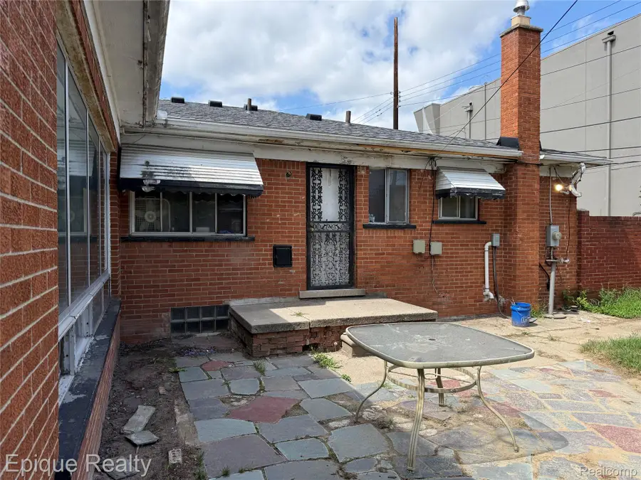 20560 Braile Street, Detroit, MI 48219 - #2