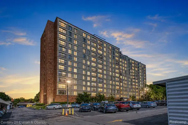 21800 Morley Avenue #815, Dearborn, MI 48124