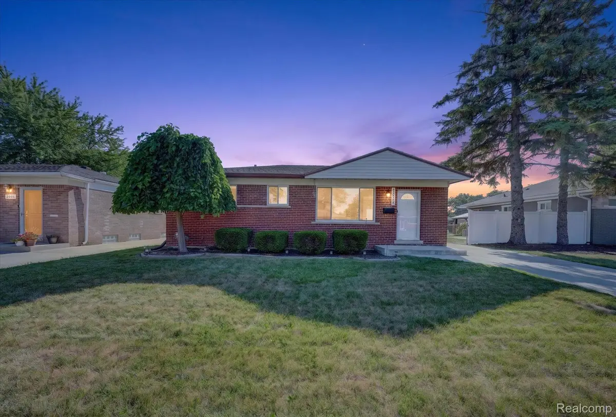 30008 Maplegrove Street, Saint Clair Shores, MI 48082 - #1