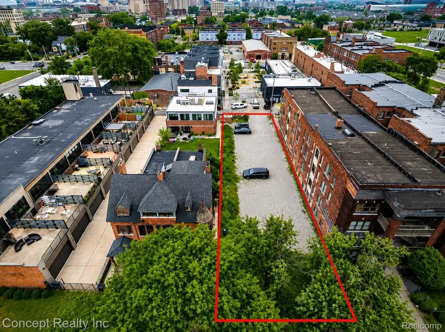 655 W Alexandrine Street, Detroit, MI 48201 - #3