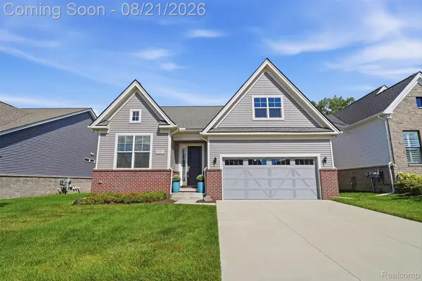 5537 Helmsdale Boulevard, WestBloomfield, MI 48322