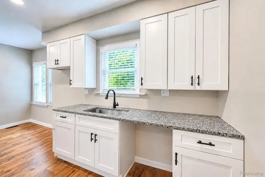 940 Burlingame Street, Detroit, MI 48202 - #2