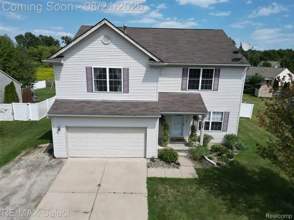 452 Lydia Lane, Linden, MI 48451