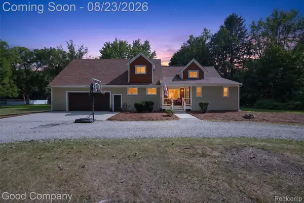 2145 Cole Road, LakeOrion, MI 48362