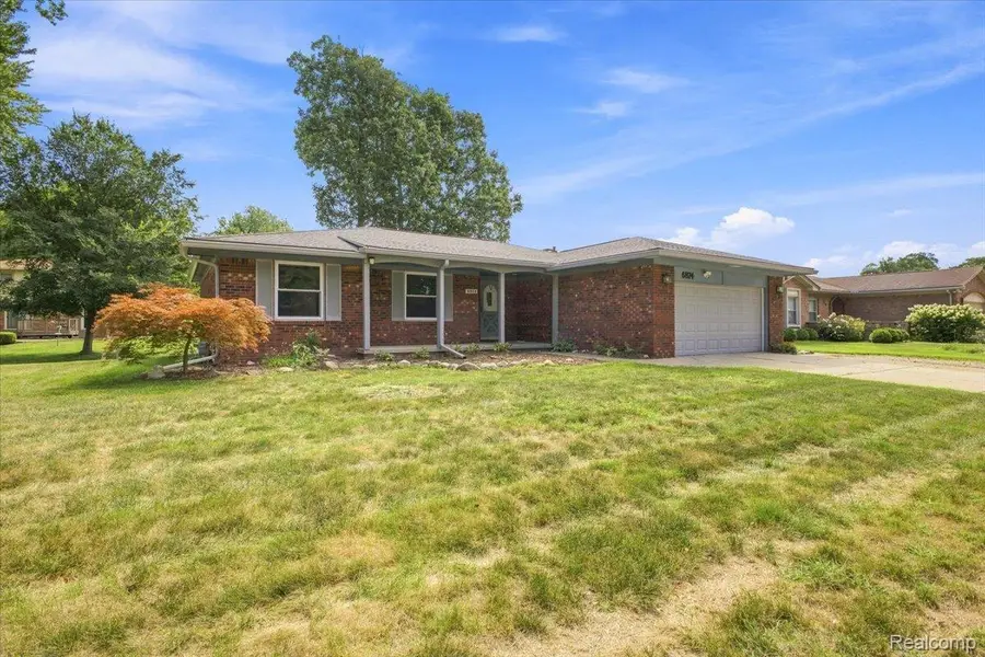 6874 Little Creek Drive, Troy, MI 48085 - #3
