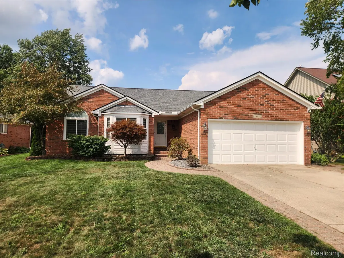 29007 Oakmont Drive, Chesterfield, MI 48051 - #1