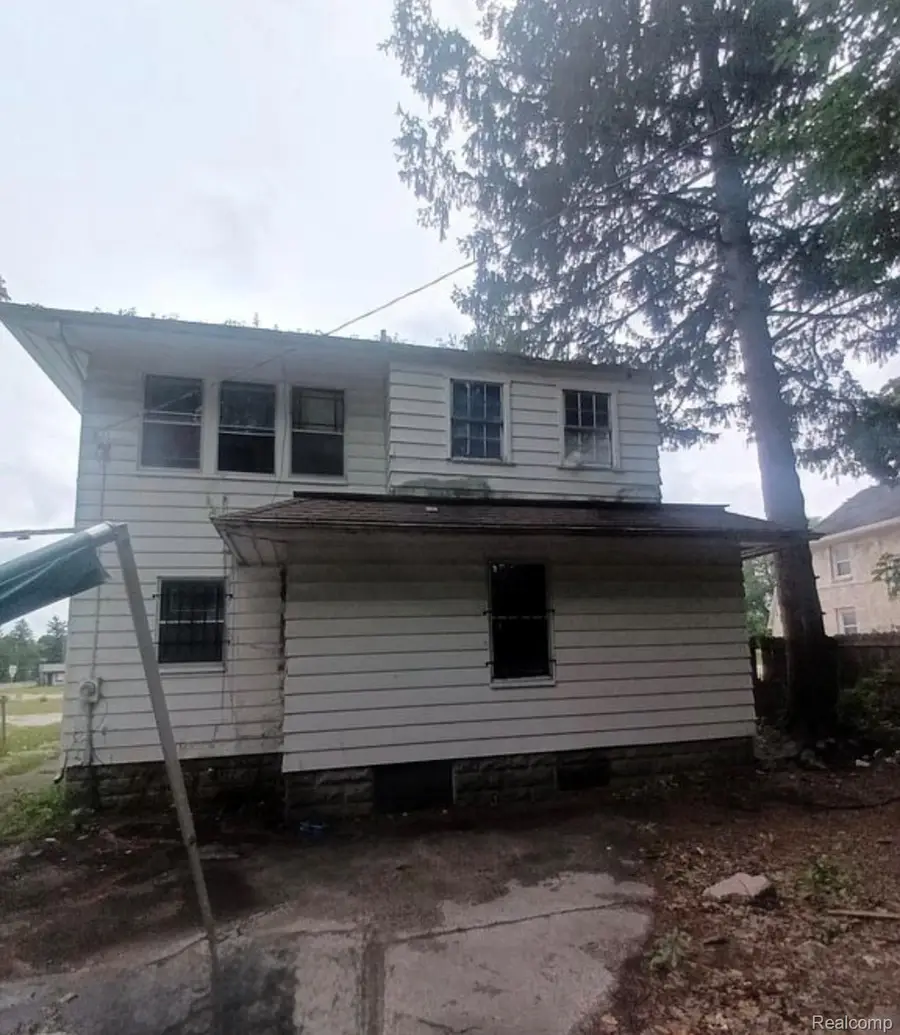 914 Stockdale Street, Flint, MI 48504 - #3