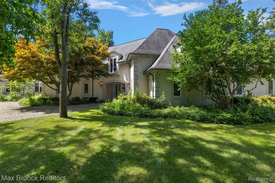 5400 Lane Lake Road, Bloomfield, MI 48302 - #3