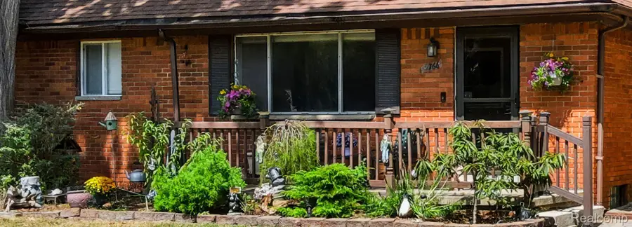 2766 W Huron Street, Waterford, MI 48328 - #3