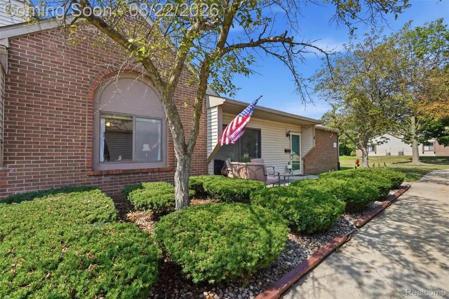316 Spring Brooke Drive, Brighton, MI 48116 - #2