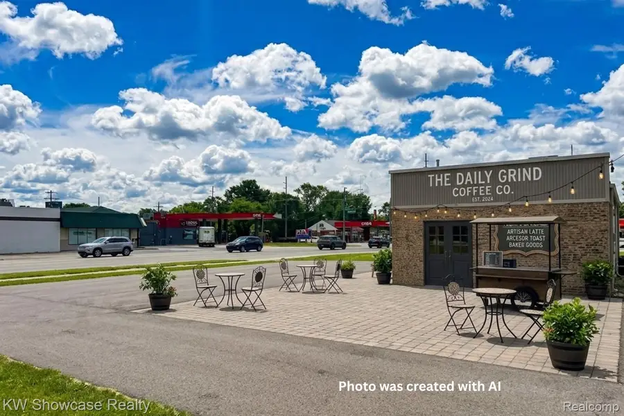 3537 Sashabaw Rd, Waterford, MI 48329 - #2