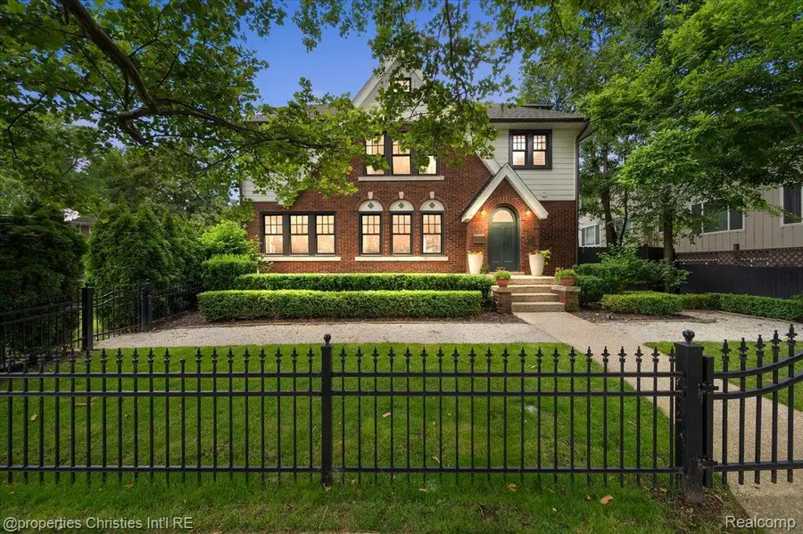972 Ann Street, Birmingham, MI 48009 - #2