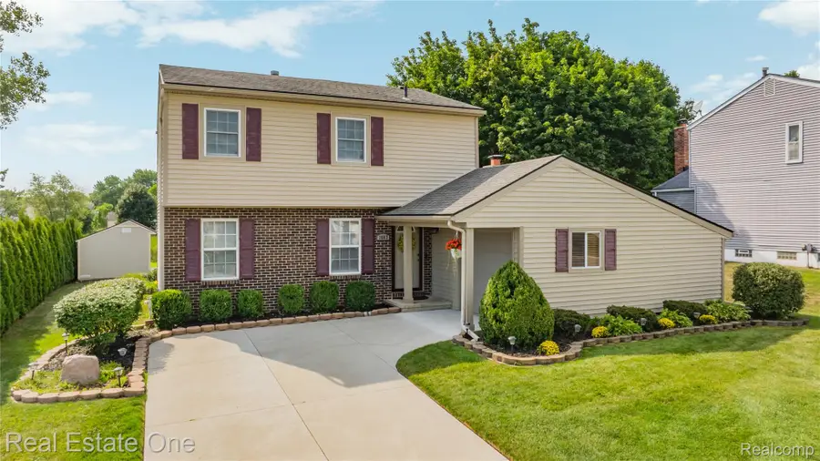 1667 Brentwood Drive, Wixom, MI 48393 - #2