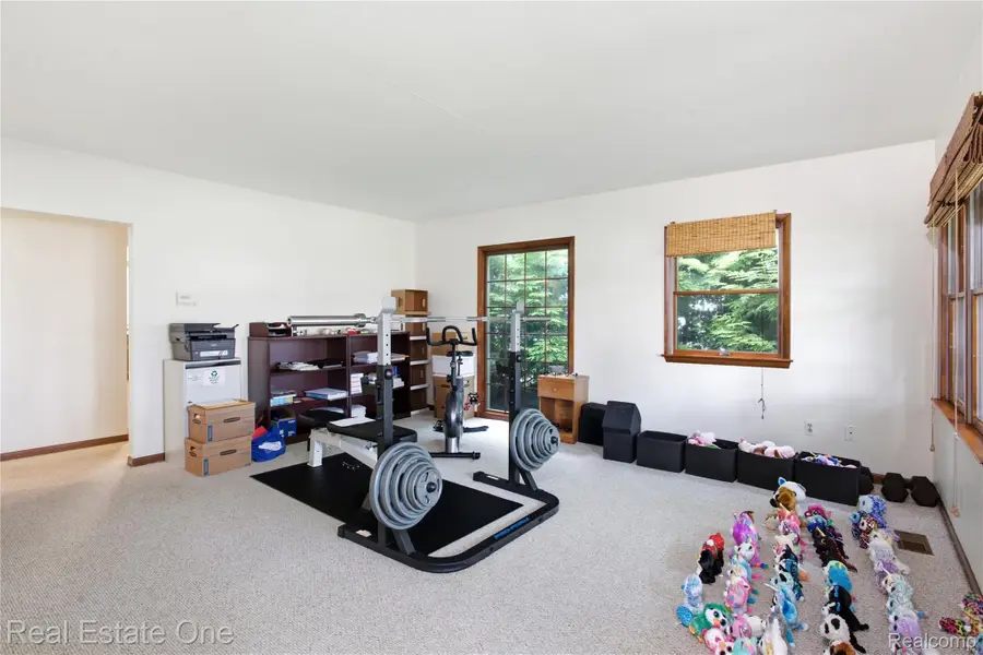 5431 Putnam Drive, West Bloomfield, MI 48323 - #3