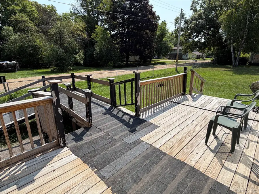 3095 Maywood Drive, Flint, MI 48504 - #3